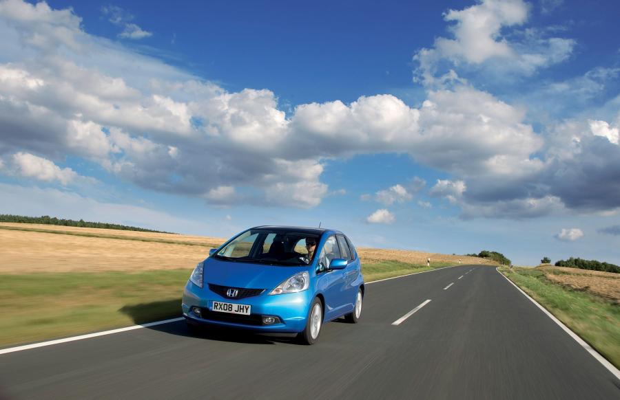  Honda Jazz 2008 года  (фото 33 из 100)